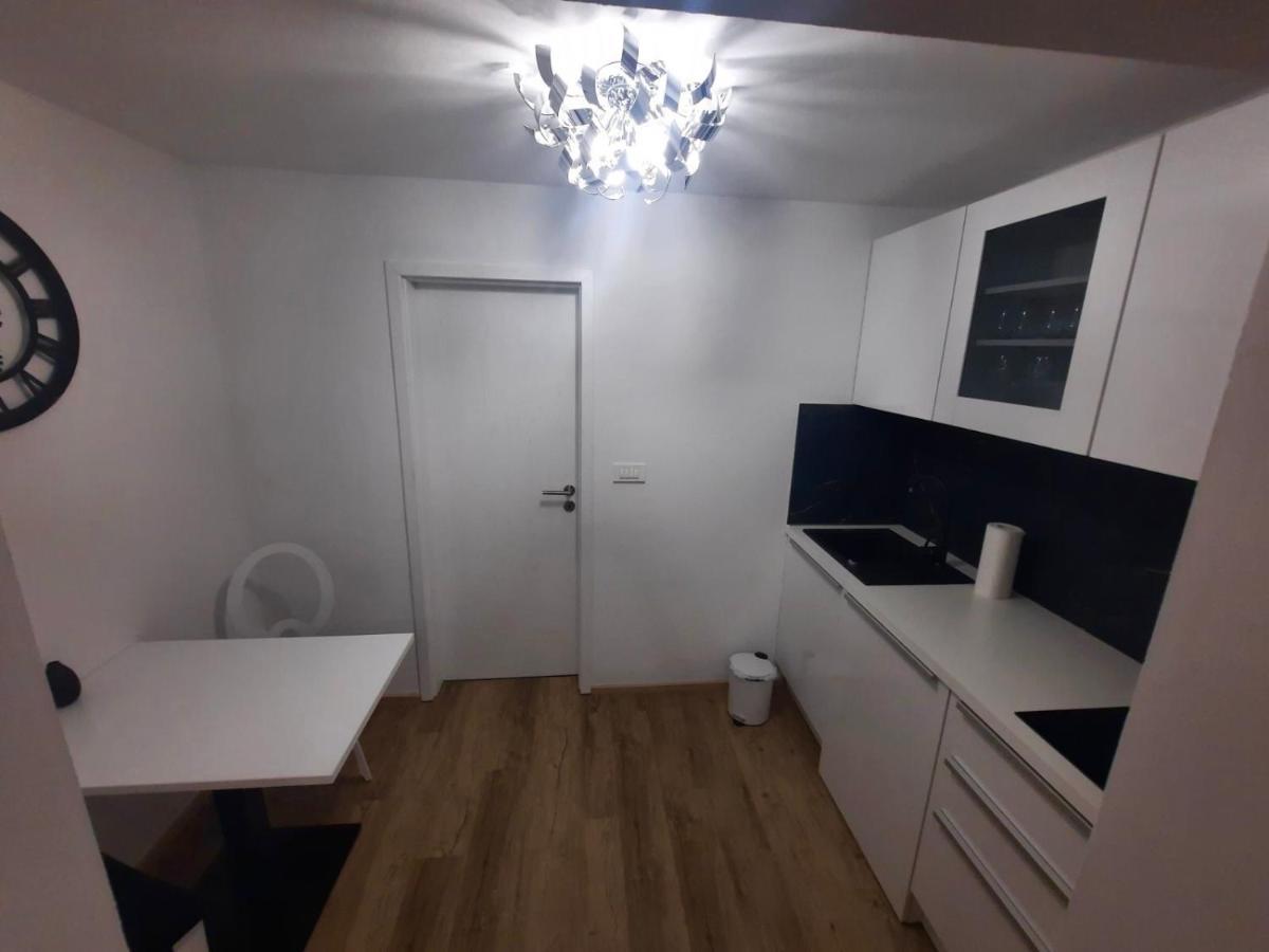 Apartmaji Meli Pu Изола Экстерьер фото